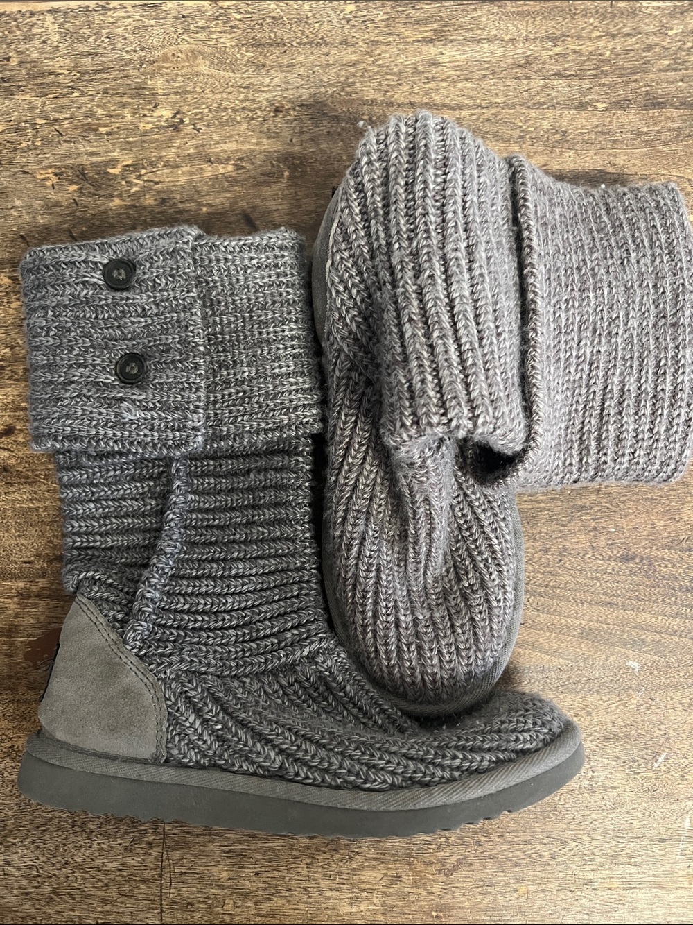 Vintage Y2K UGG Australia Gray Knit Button Slouch Leg Warmer Style🩶
